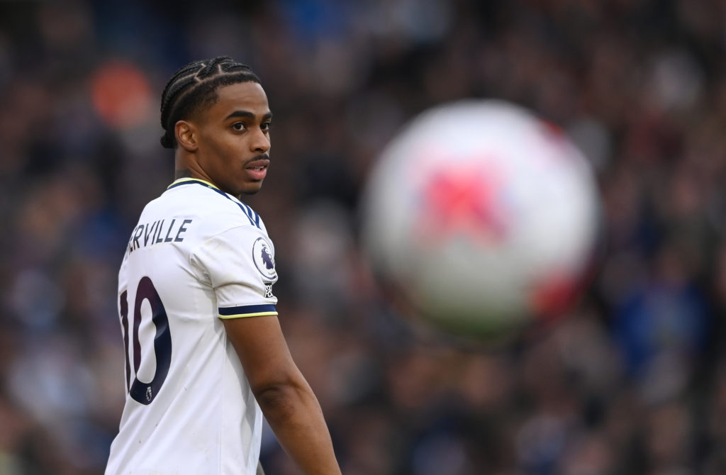 Leeds United v Brighton & Hove Albion - Premier League