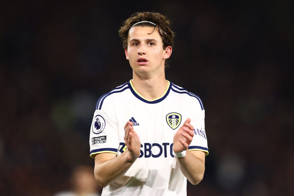 Leeds United v Nottingham Forest - Premier League