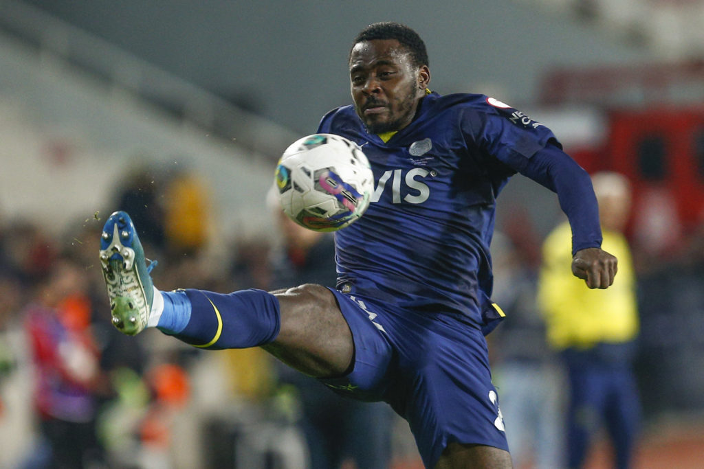 Demir Grup Sivasspor v Fenerbahce - Ziraat Turkish Cup