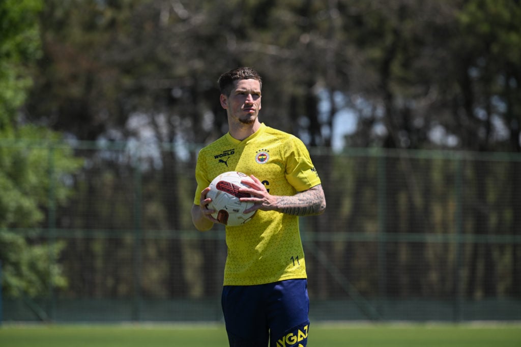 Fenerbahce player Ryan Kent