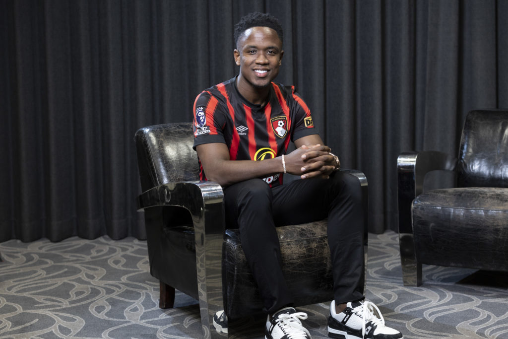 AFC Bournemouth Unveil New Signing Luis Sinisterra