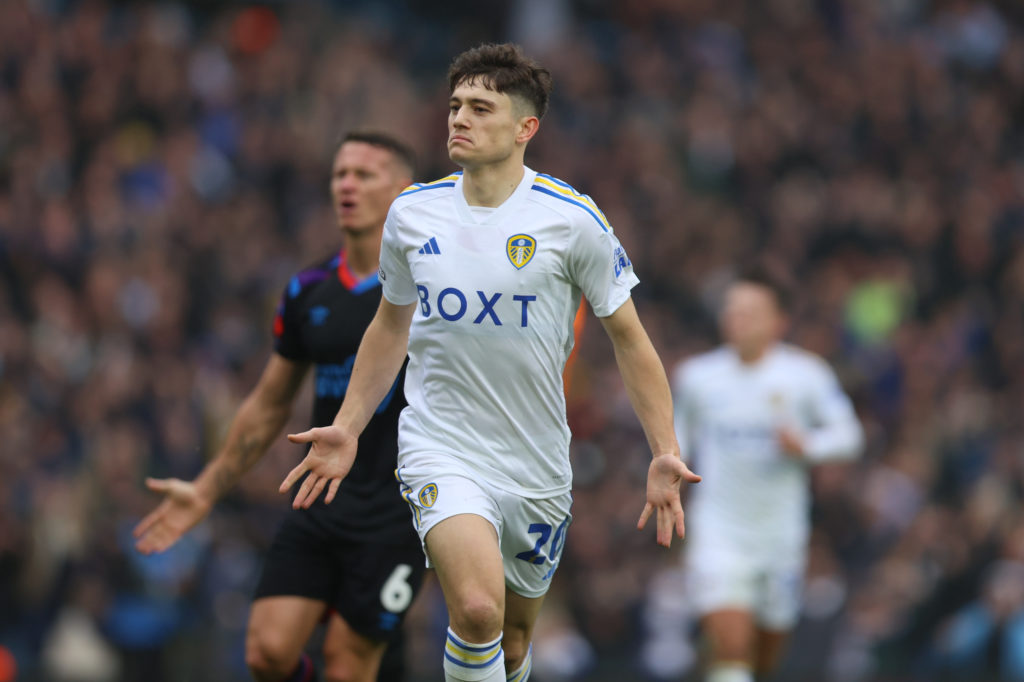 Leeds United v Huddersfield Town - Sky Bet Championship