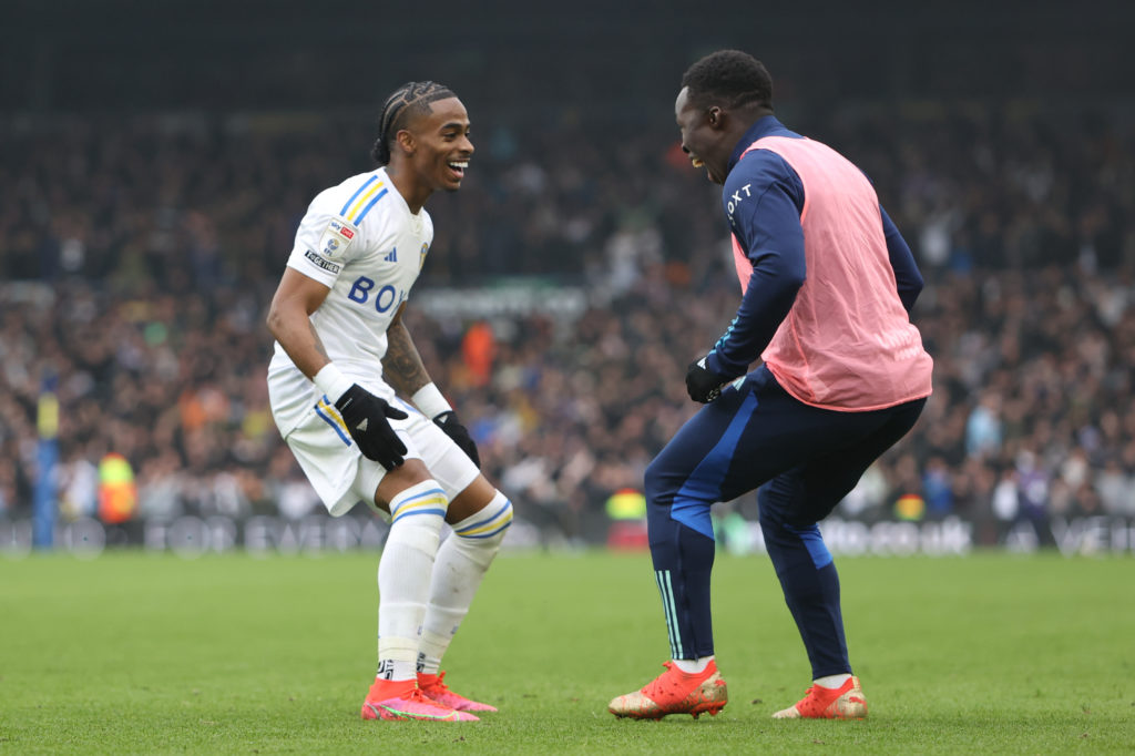 Leeds United v Huddersfield Town - Sky Bet Championship