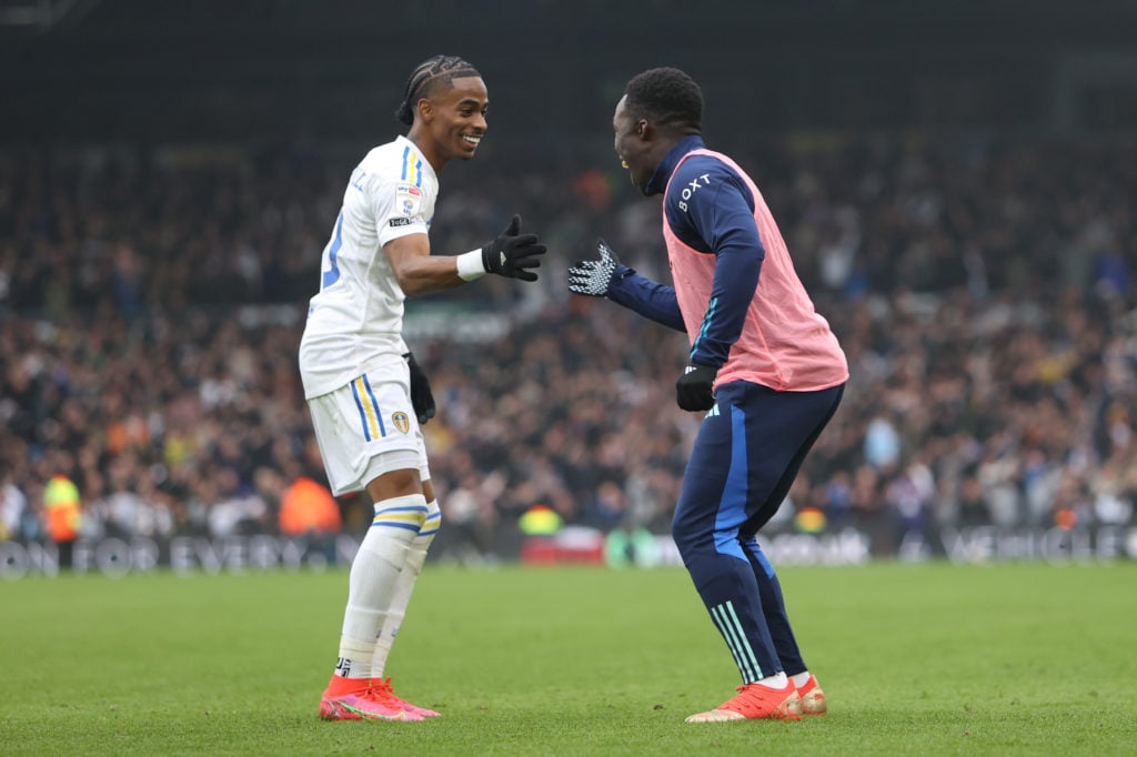 Leeds United v Huddersfield Town - Sky Bet Championship