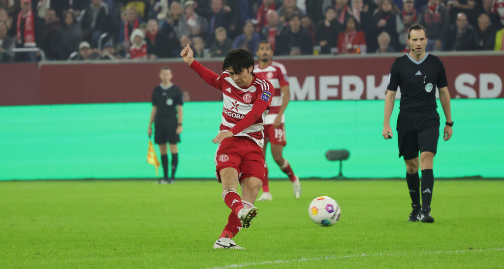 Fortuna Düsseldorf v 1. FC Kaiserslautern - Second Bundesliga