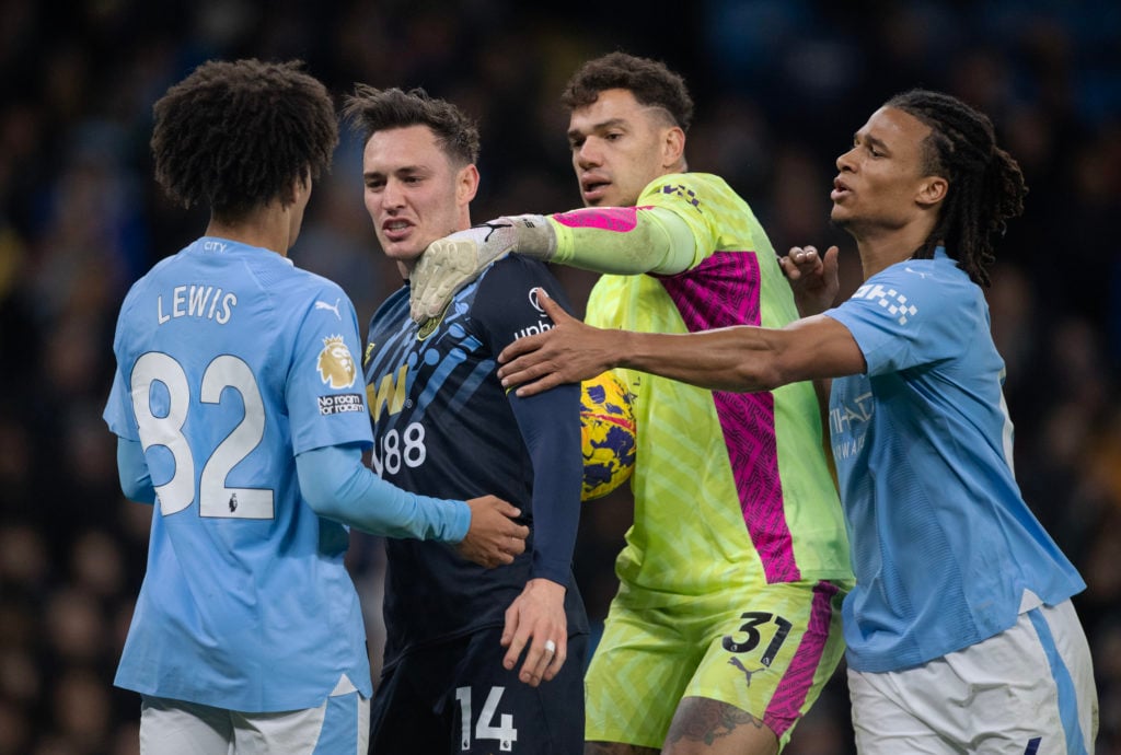 Manchester City v Burnley FC - Premier League