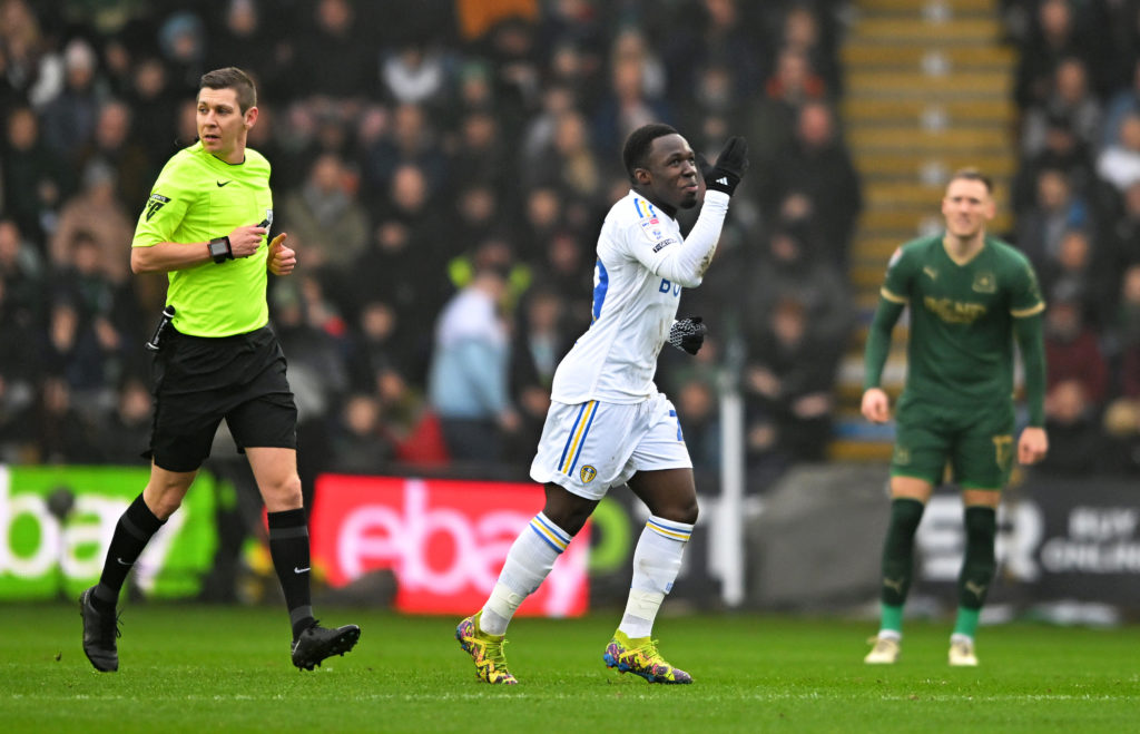 Plymouth Argyle v Leeds United - Sky Bet Championship
