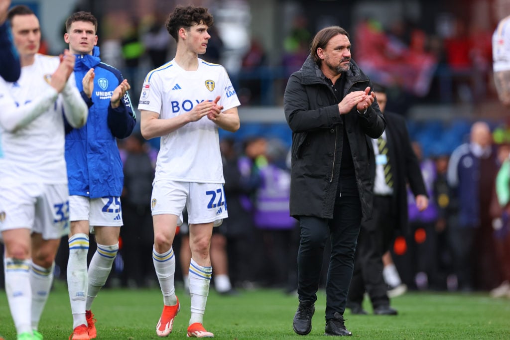 Leeds United v Southampton FC - Sky Bet Championship