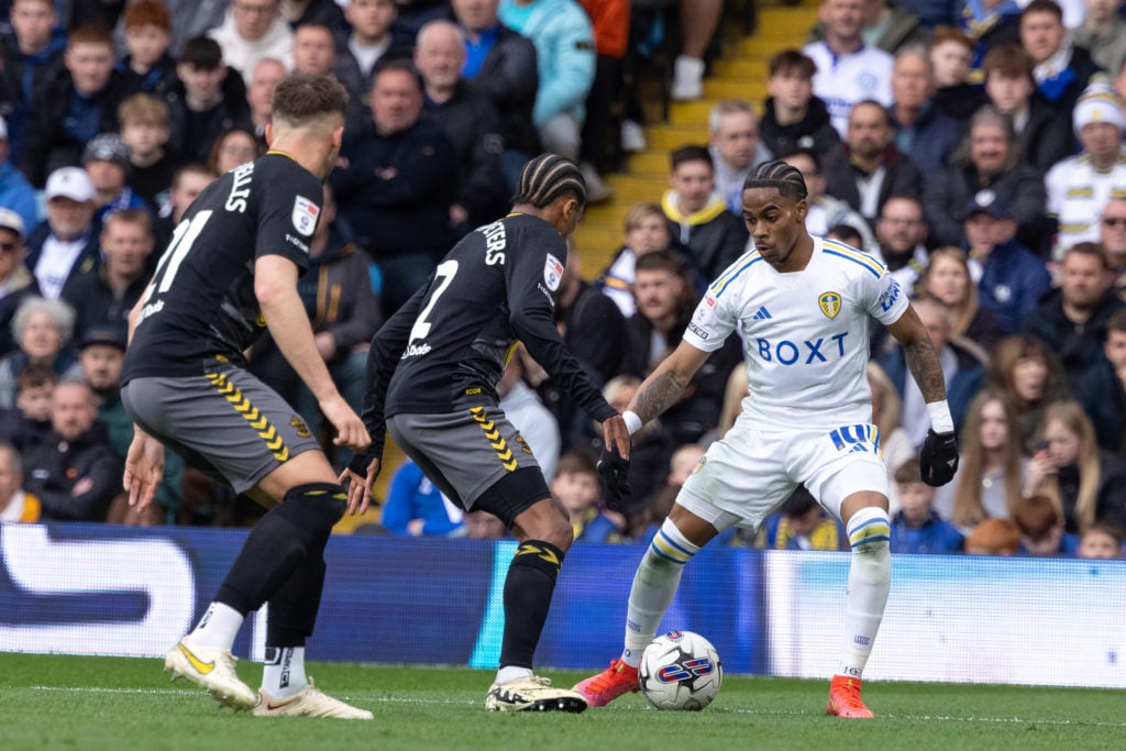 Leeds United v Southampton FC - Sky Bet Championship