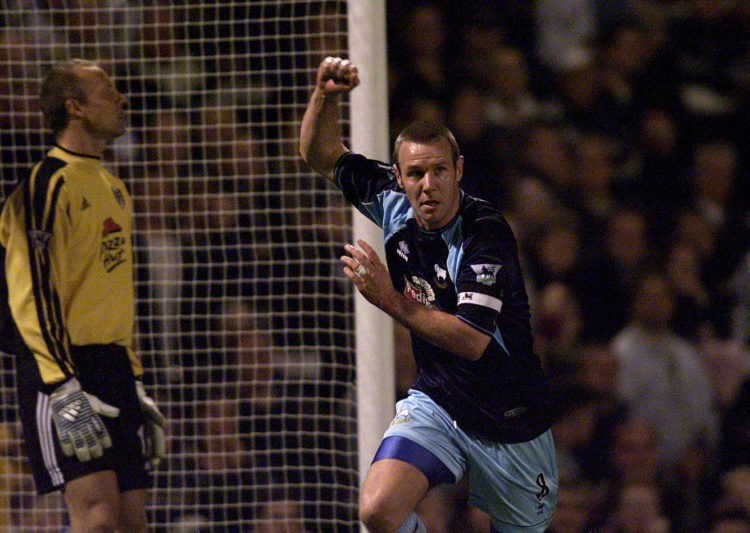 10 Oct 2001:  Derby captain Craig Burley celebrates after scoring during the Worthington Cup, Third Round match between Fulham and Derby County at ...
