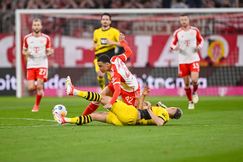 FC Bayern München v Borussia Dortmund - Bundesliga