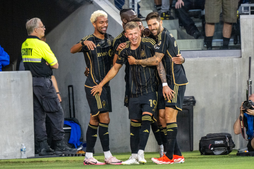 San Jose Earthquakes v Los Angeles Football Club