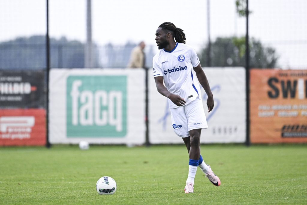 SOCCER FRIENDLY MERELBEKE VS KAA GENT