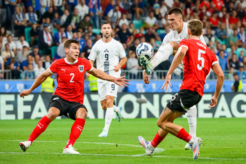 FBL-EUR-NATIONS-SVN-AUT