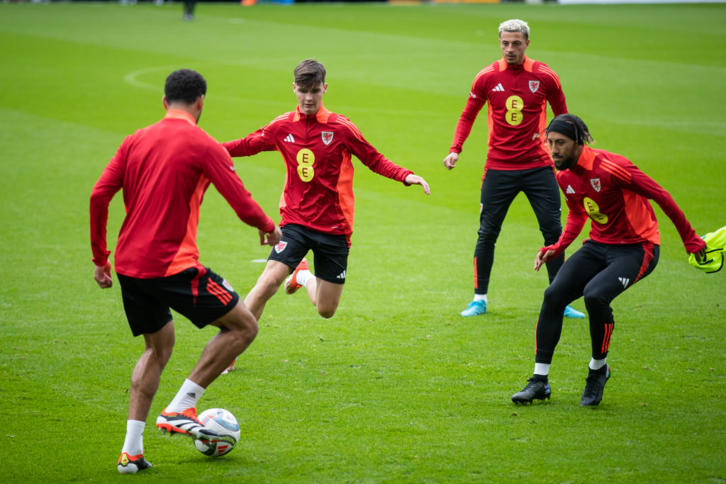 Wales Press Conference and Training Session