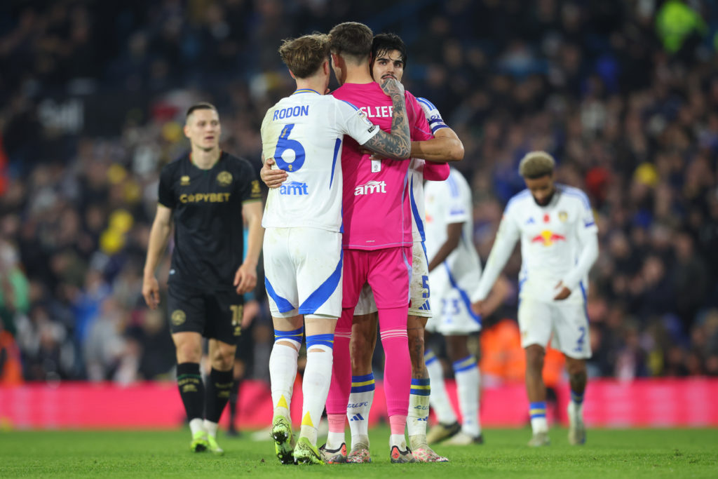 Leeds United FC v Queens Park Rangers FC - Sky Bet Championship