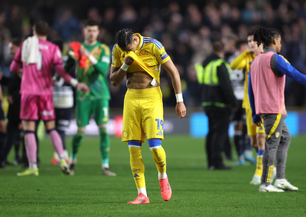 Millwall FC v Leeds United FC - Sky Bet Championship