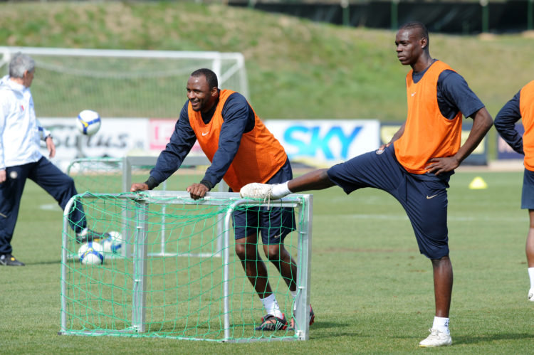 Appiano Gentile (CO), 27-03-2009 - Patrick Vieira e Mario Balotelli durante una sessione di allenamento;Appiano Gentile (CO), 27-03-2009 - Patrick ...