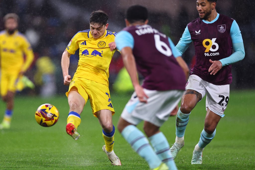 Burnley FC v Leeds United FC - Sky Bet Championship