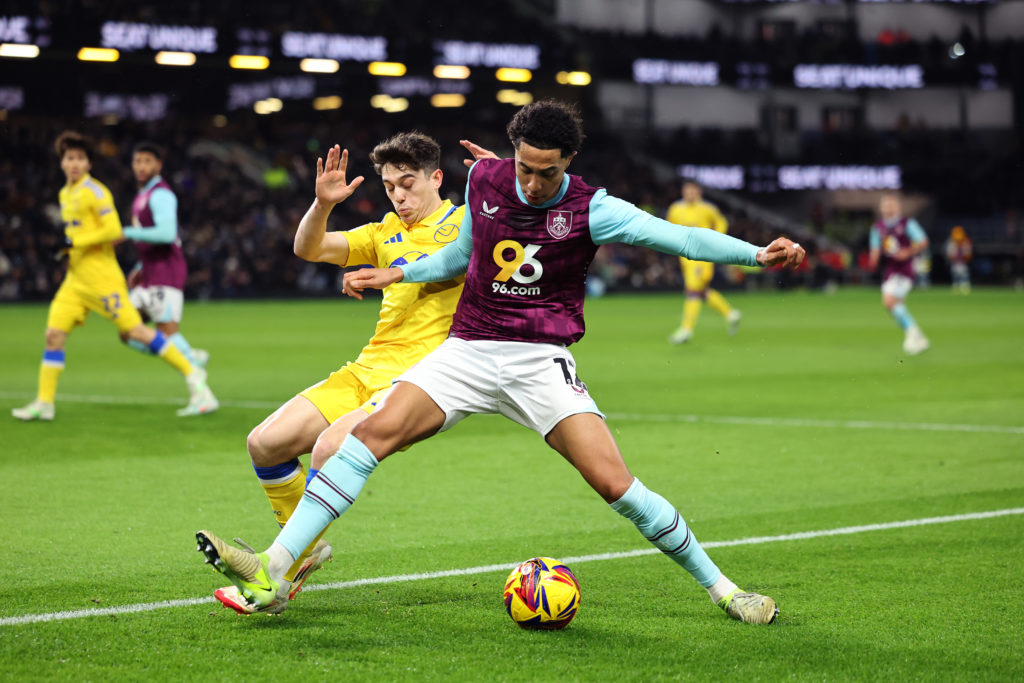 Burnley FC v Leeds United FC - Sky Bet Championship