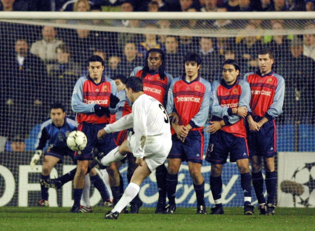 SOCCER-BRITAIN-LEEDS-DEPORTIVO