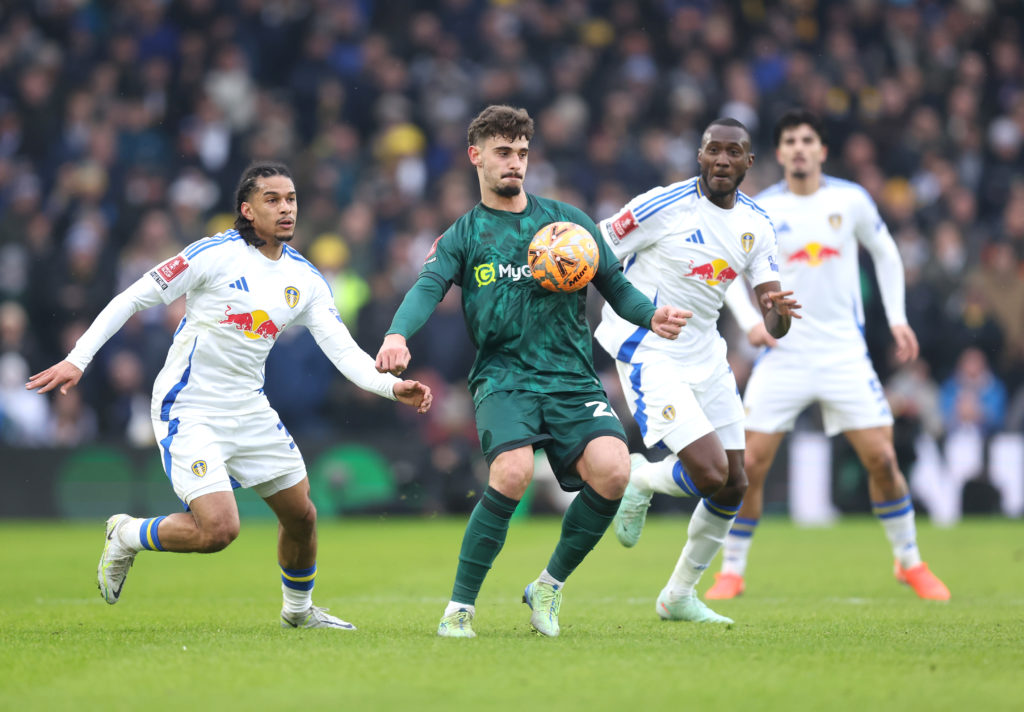Isaac Schmidt in action for Leeds.