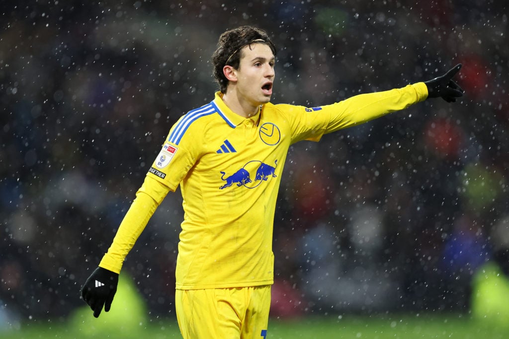Burnley FC v Leeds United FC - Sky Bet Championship