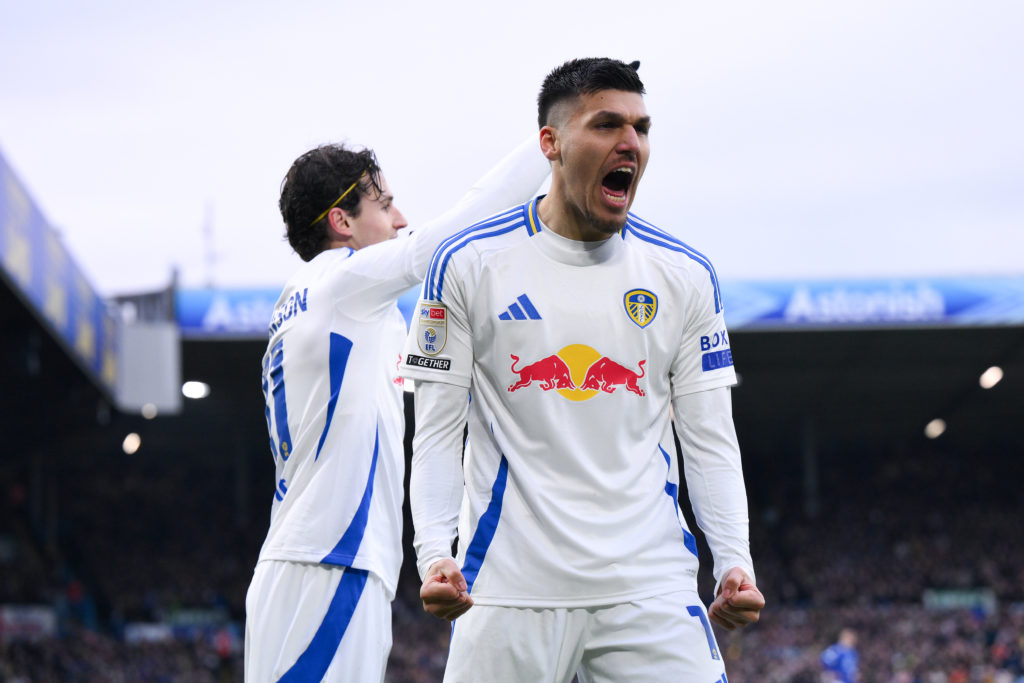 Leeds United FC v Cardiff City FC - Sky Bet Championship