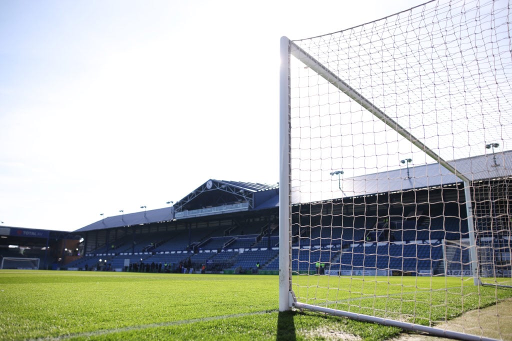 Portsmouth FC v Leeds United FC - Sky Bet Championship