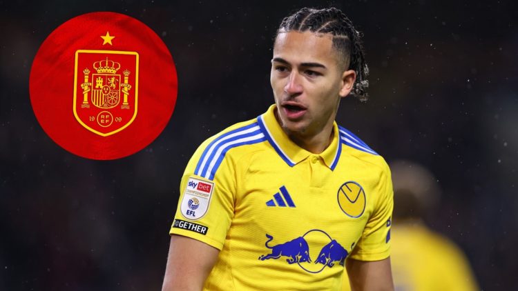 Mateo Joseph of Leeds United during the Sky Bet Championship match between Burnley FC and Leeds United FC at Turf Moor on January 27, 2025. Inset, ...