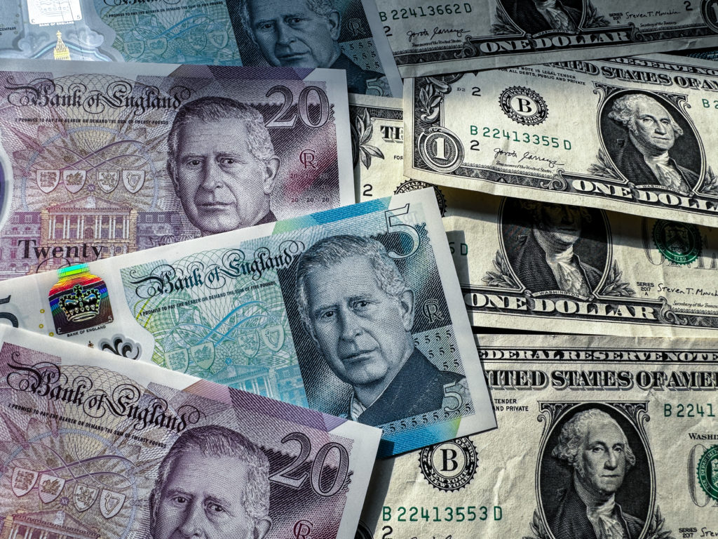 Sterling Continues To Rise Against The Dollar