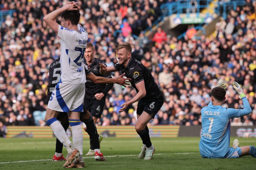 Leeds United v Swansea City - Sky Bet Championship