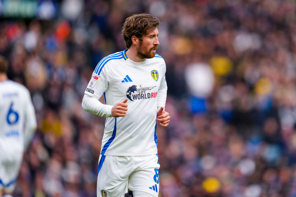 Leeds United FC v Swansea City AFC - Sky Bet Championship
