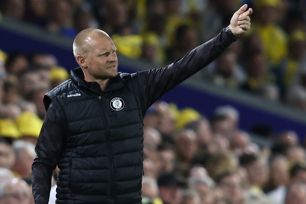 Leeds United FC v Bristol City FC - Sky Bet Championship