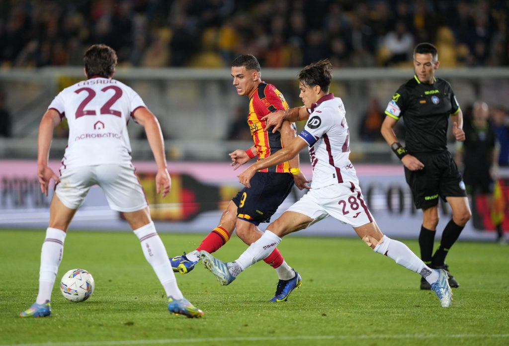 Nikola Krstovic attempts to find a Lecce teammate against Torino.