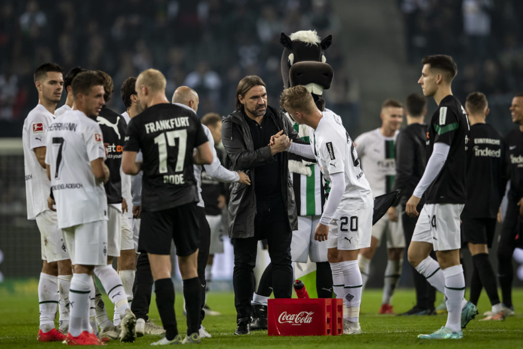 Daniel Farke and Luca Netz talk after Borussia Mönchengladbach v Eintracht Frankfurt.