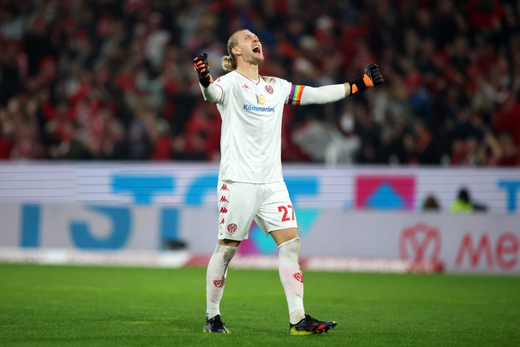 Mainz goalkeeper Robin Zentner