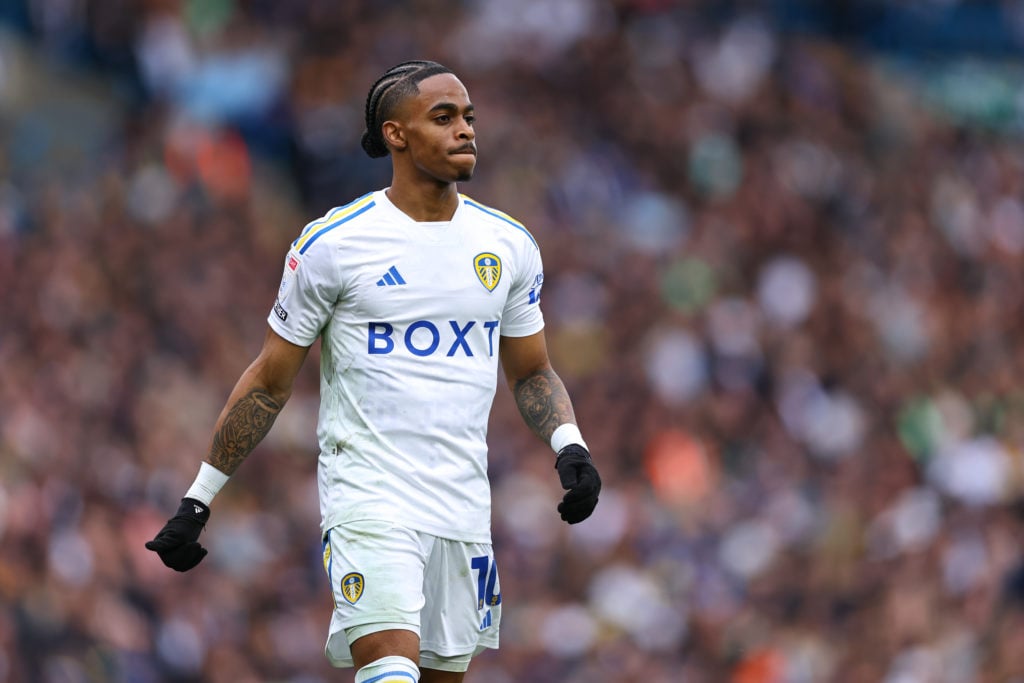 Crysencio Summerville playing for Leeds United.