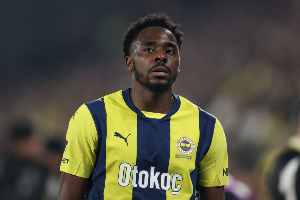 Bright Osayi-Samuel of Fenerbahce against Besiktas.