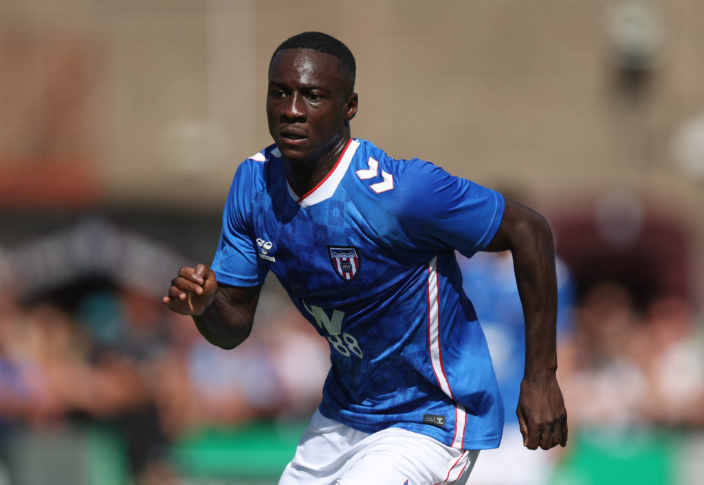 Habib Diarra in action for Sunderland.