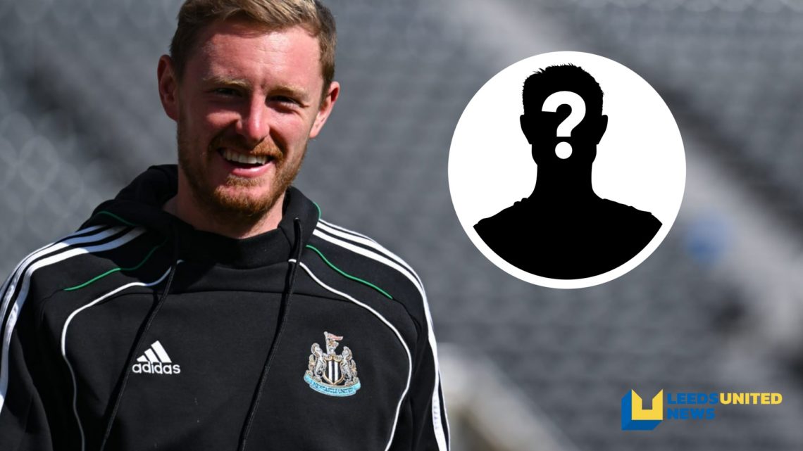 Newcastle United's Sean Longstaff walks out on the pitch before a game. Inset a picture of a mystery player.