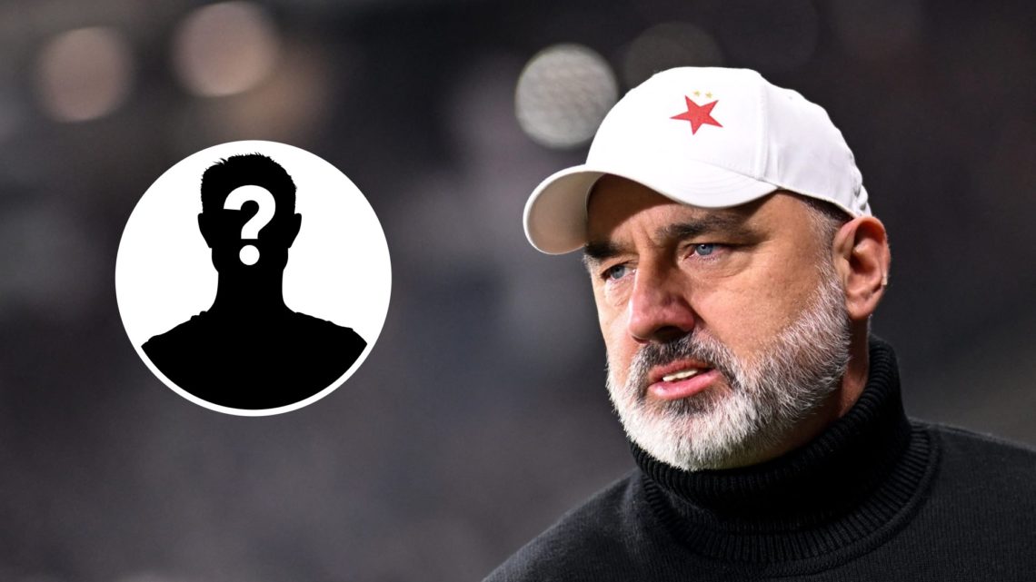 Slavia Prague manager Jindřich Trpišovský during a match.