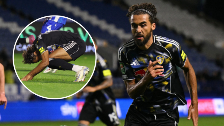 Dominic Calvert-Lewin (Leeds United) misses a chance to win the game during the Carabao Cup match between Sheffield Wednesday and Leeds United at H...