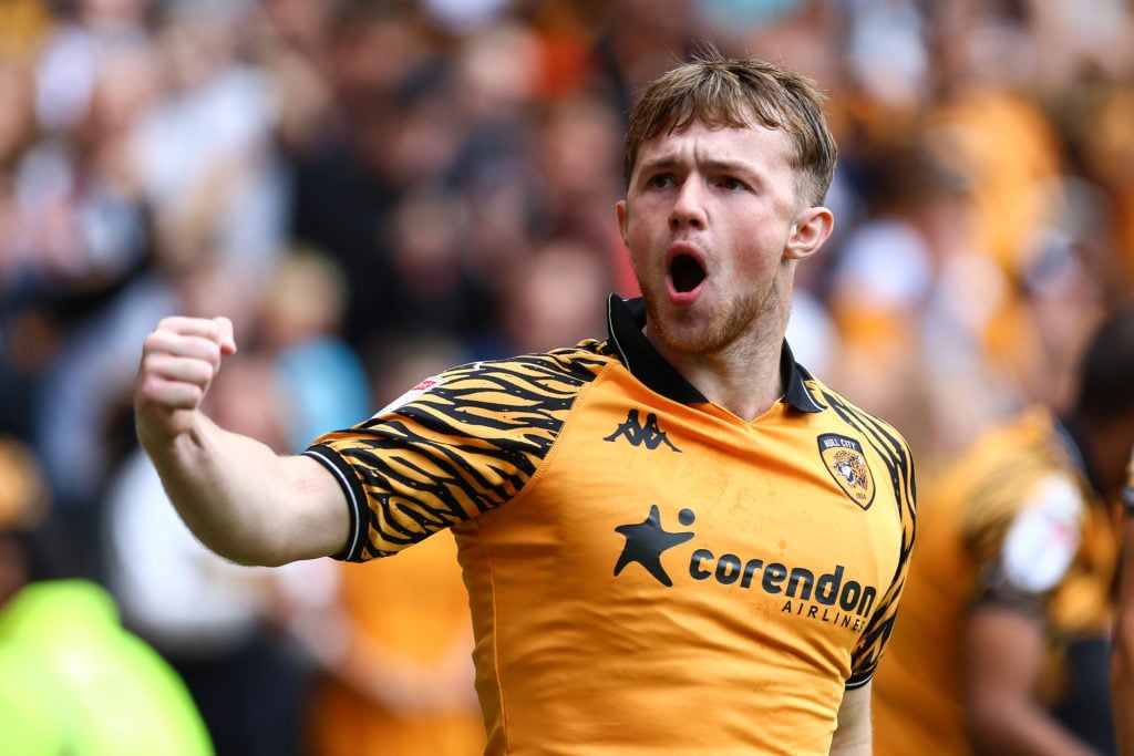 Joe Gelhardt playing for Hull City.
