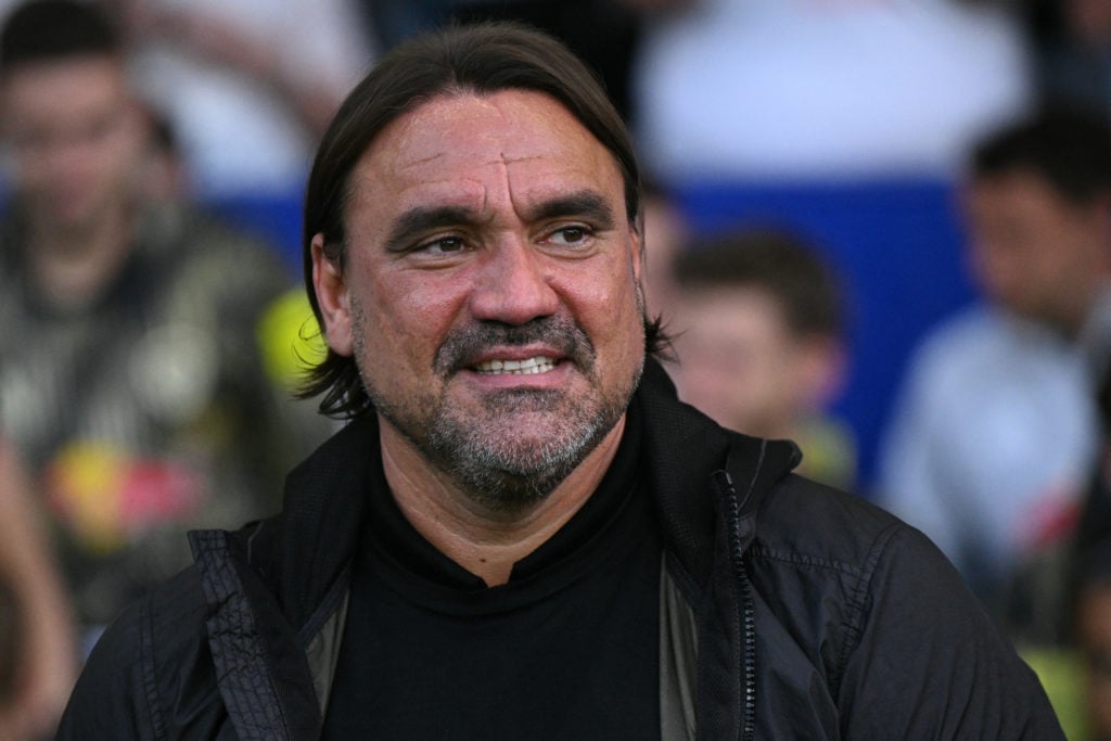 Daniel Farke grimaces during Leeds United vs Sheffield Wednesday.