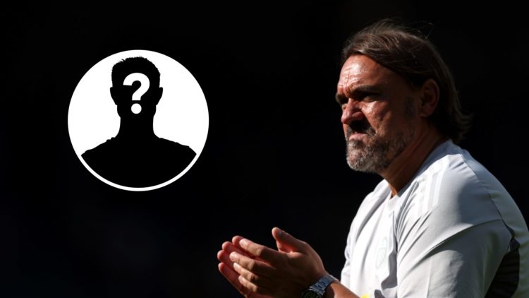 Daniel Farke applauds Leeds fans after a draw with Villarreal.