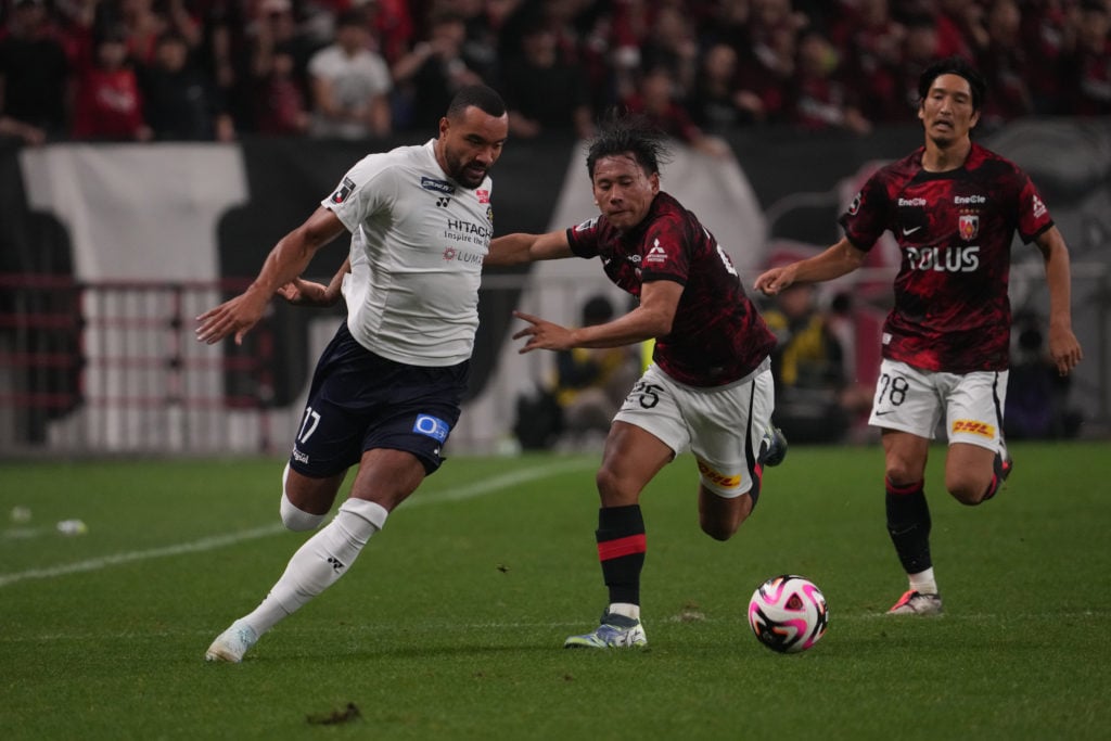 Jay-Roy Grot in action for Kashiwa in Japan.