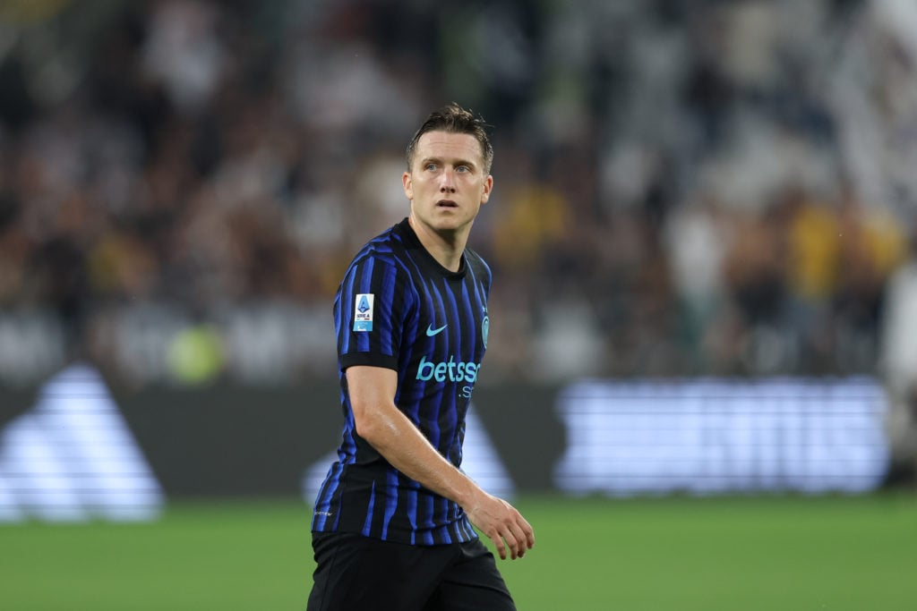 Piotr Zielinski in action for Inter Milan.