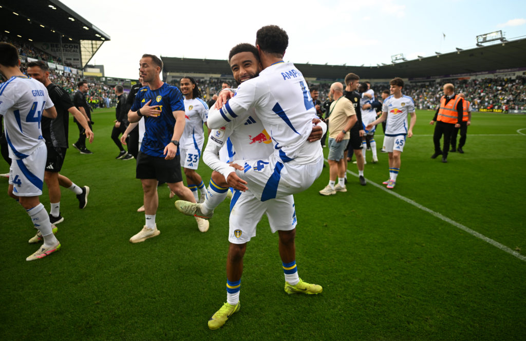 Plymouth Argyle FC v Leeds United FC - Sky Bet Championship
