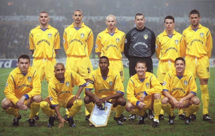 ANDERLECHT, BELGIUM - FEBRUARY 21:  CHAMPIONS LEAGUE 00/01, Anderlecht; RSC ANDERLECHT - LEEDS UNITED 1:4; TEAM/LEEDS: (von oben li.): Dominic MATT...
